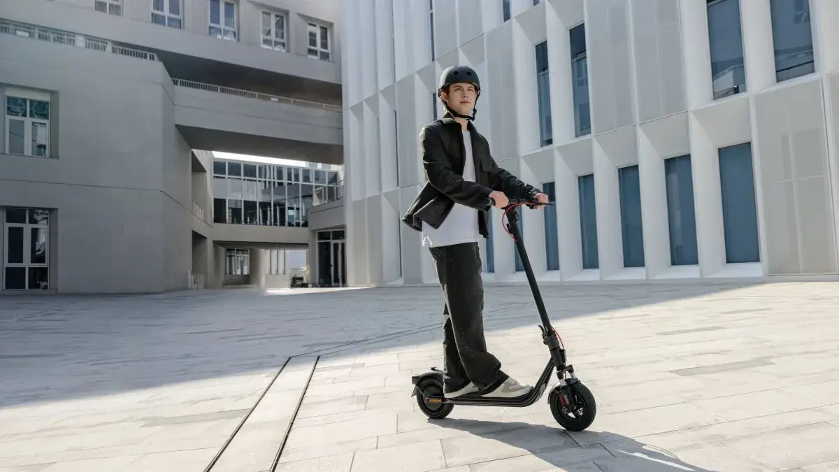 Trottinette électrique Segway Ninebot F2 Pro E II 10", noire 4