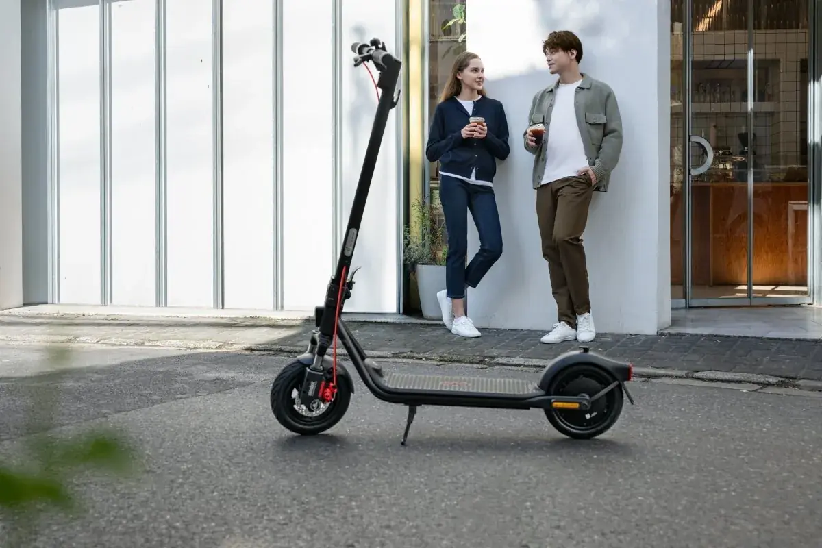 Trottinette électrique Segway Ninebot F2 Pro E II 10", noire 6